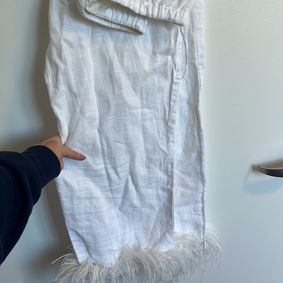 The Robe White Feather Pajamas - Picture 5 of 6